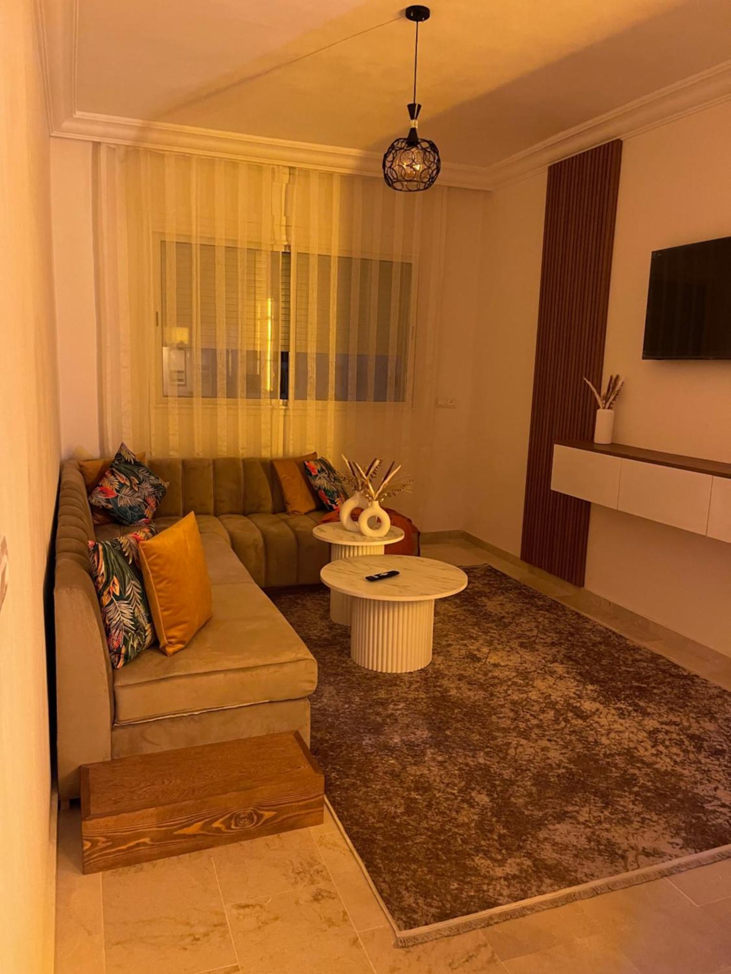 Elegant Appartement Avec Un Acces Piscine Jardin Parking Sous-Sol Et Wifi Haut Debit Fibre Optique Ταγγέρη Εξωτερικό φωτογραφία